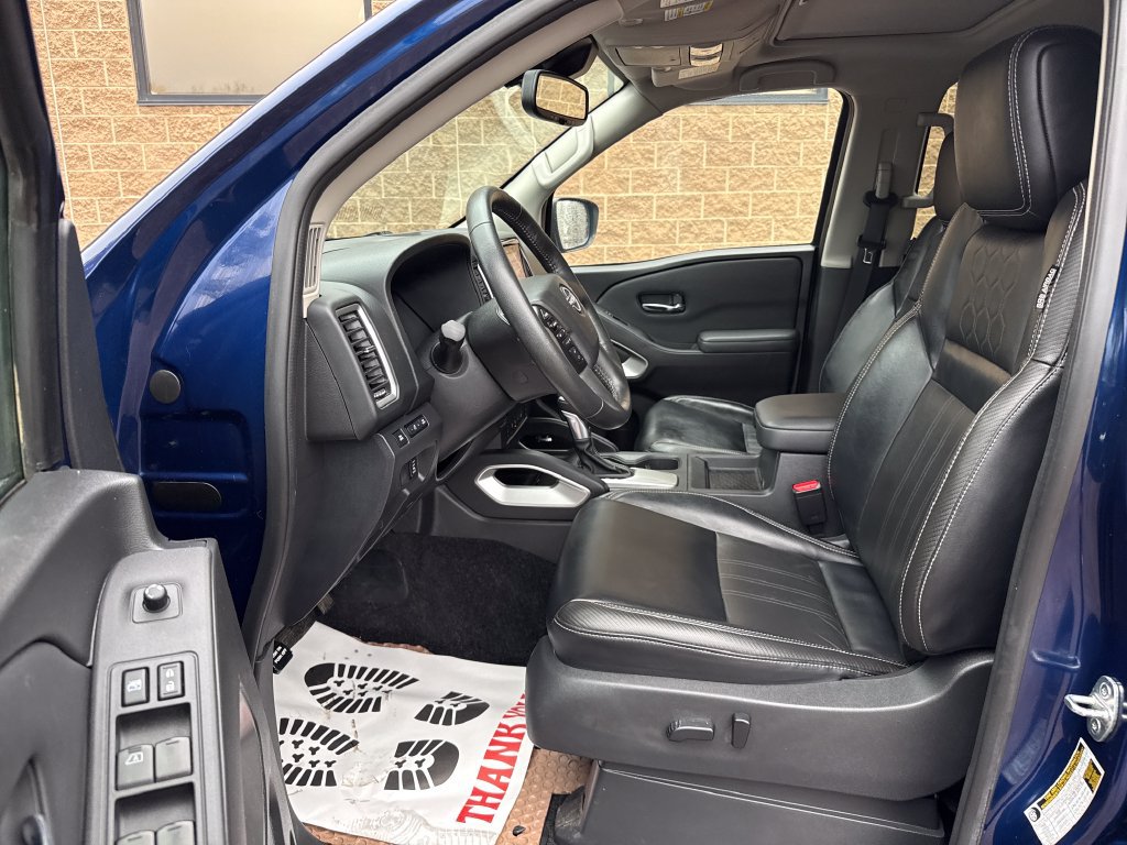 Used 2022 Nissan Frontier SV w/ SV Premium Package AWD/4WD image 11