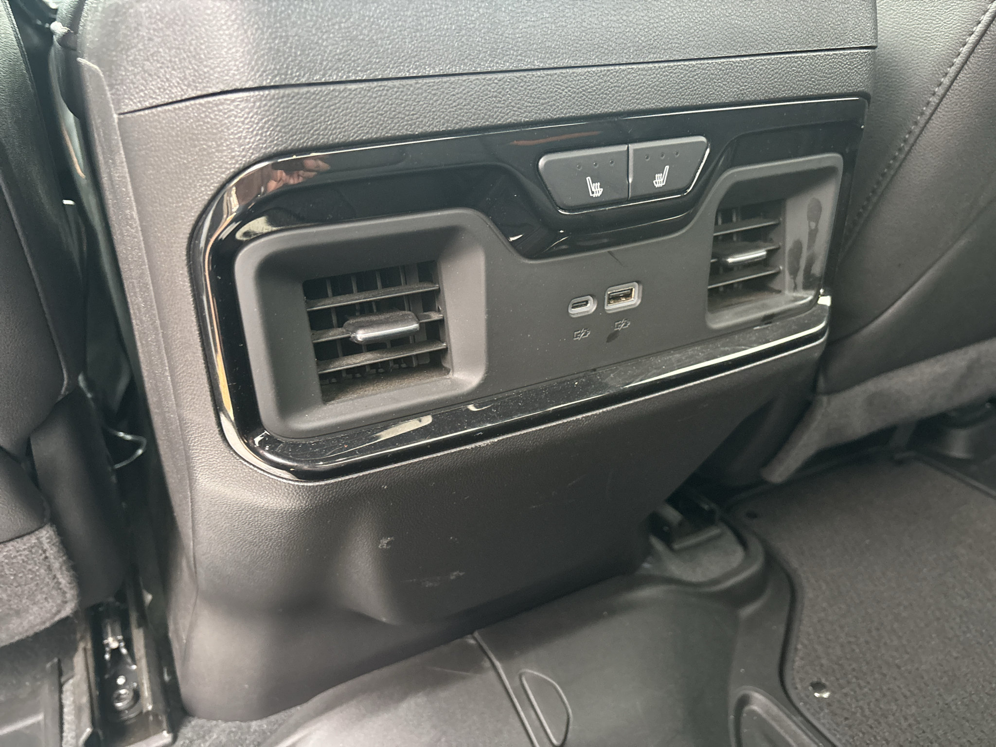 Used 2025 GMC Sierra 1500 AT4 AWD/4WD image 18