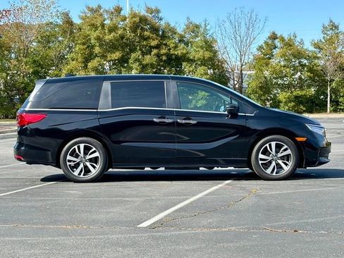 Used 2022 Honda Odyssey Touring image 9