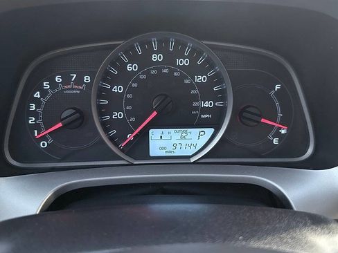 Used 2014 Toyota RAV4 XLE AWD/4WD image 21