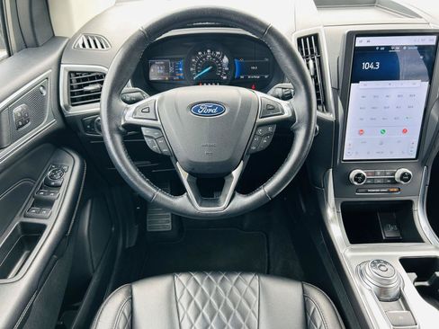 Used 2024 Ford Edge Titanium AWD/4WD image 15