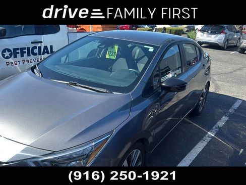 Used 2020 Nissan Versa SR FWD image 1