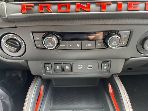 New 2026 Nissan Frontier PRO-4X w/ Pro-4x Convenience Package AWD/4WD image 13