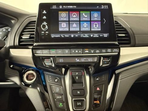 Used 2025 Honda Odyssey Touring image 21
