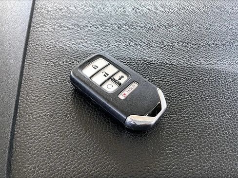Used 2016 Honda Civic EX image 32