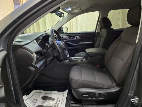 Used 2019 Chevrolet Traverse LT w/ LPO, Floor Liner Package image 15