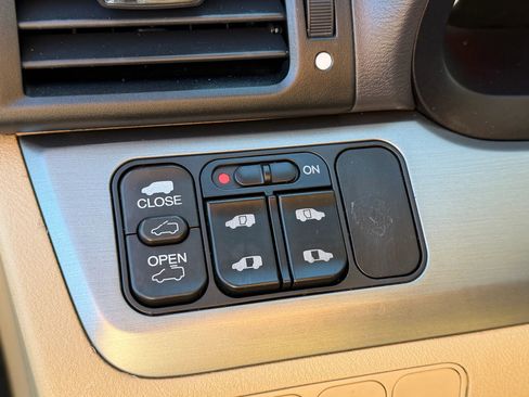 Used 2008 Honda Odyssey EX-L image 15