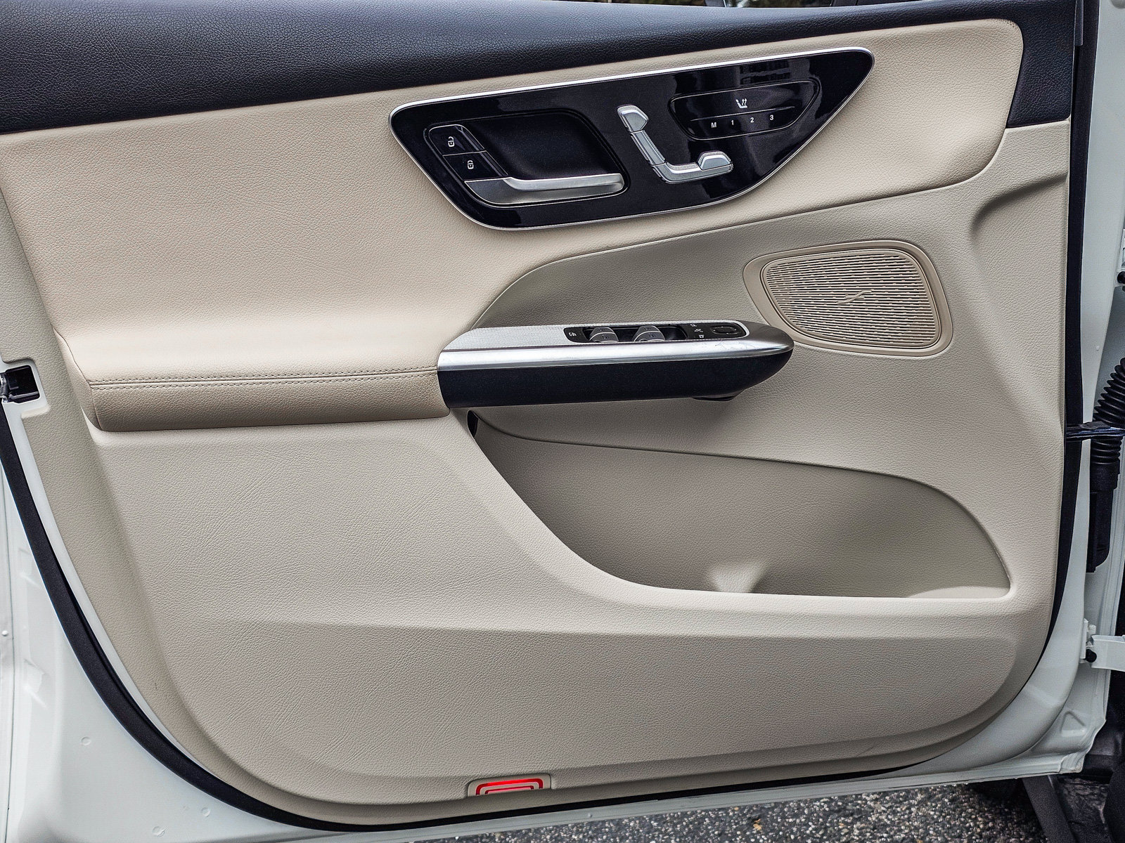 Certified 2026 Mercedes-Benz GLC 300 4MATIC image 22