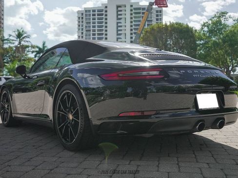 Used 2017 Porsche 911 Carrera S image 18