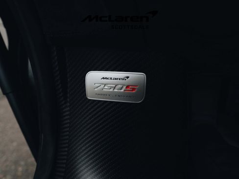 Used 2024 McLaren 750S Spider image 32