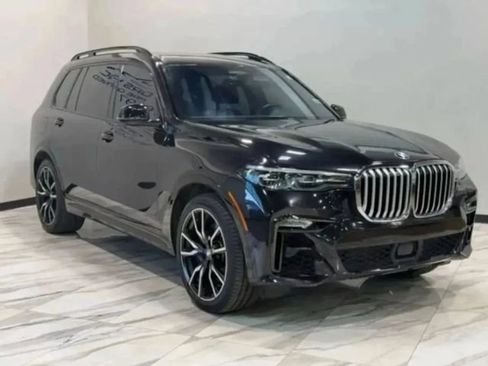 Used 2019 BMW X7 xDrive50i w/ Dynamic Handling Package AWD/4WD image 38