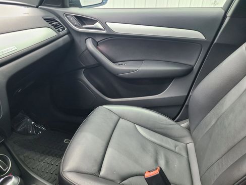 Used 2018 Audi Q3 2.0T Premium image 25