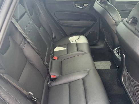 Used 2020 Volvo XC60 T6 Inscription image 13