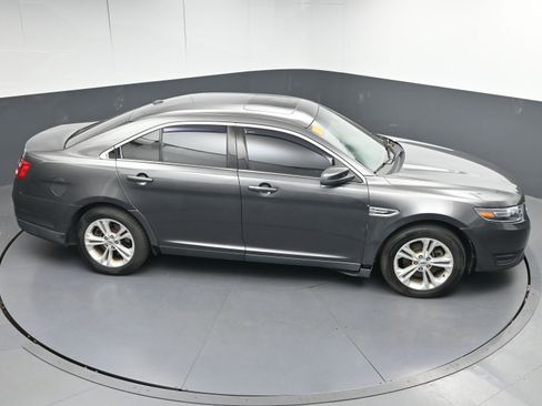 Used 2015 Ford Taurus SEL w/ Equipment Group 201A image 32