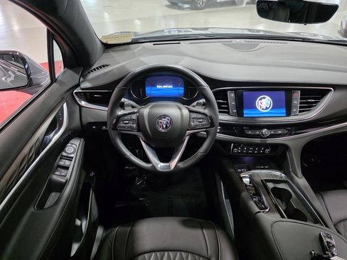 Used 2024 Buick Enclave Avenir w/ Avenir Technology Package image 16
