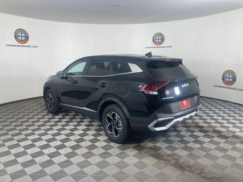 Certified 2025 Kia Sportage LX AWD/4WD image 38