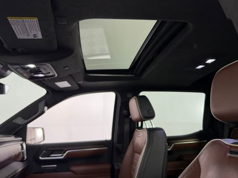 Used 2024 GMC Sierra 1500 Denali Ultimate image 24