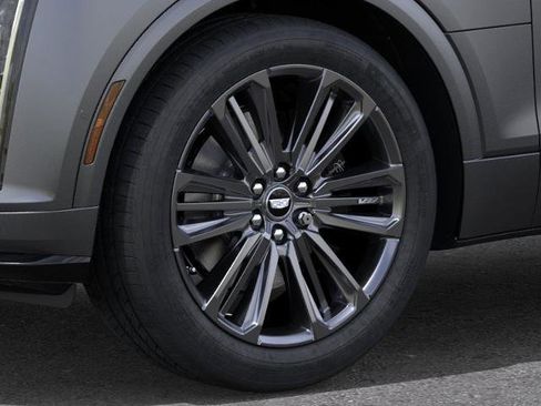 New 2026 Cadillac Lyriq V AWD/4WD image 9