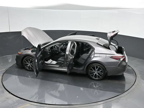 Used 2023 Toyota Camry SE w/ Convenience Package FWD image 64