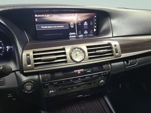 Used 2016 Lexus LS 460 AWD w/ Comfort Package image 30