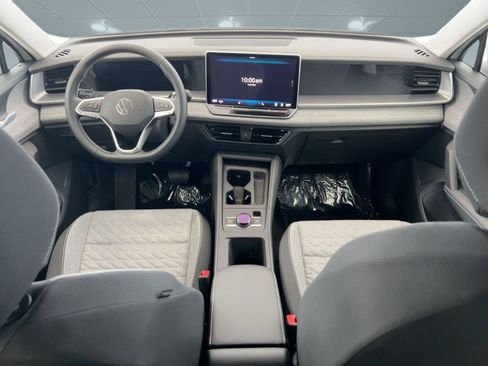 New 2026 Volkswagen Tiguan S image 16