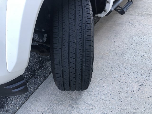Used 2018 Toyota Tacoma TRD Sport RWD image 19