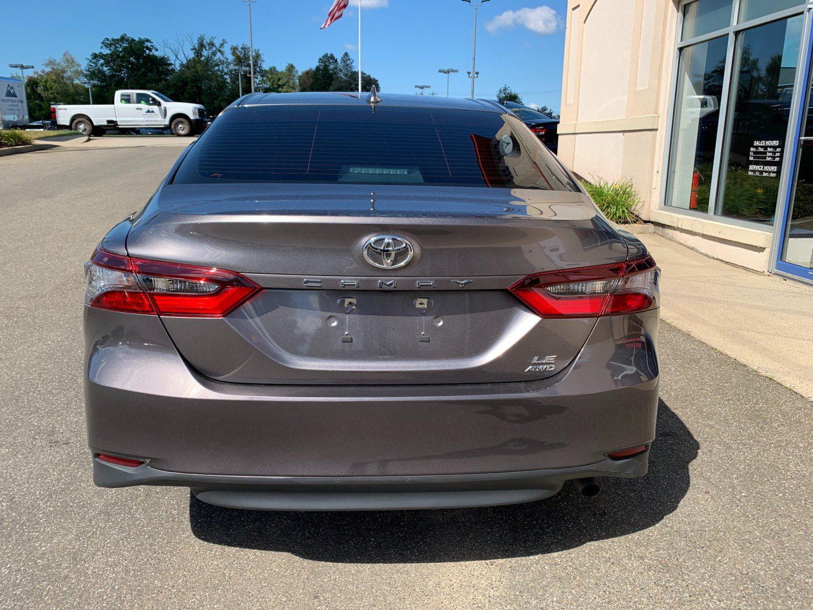 Used 2023 Toyota Camry LE AWD/4WD image 6