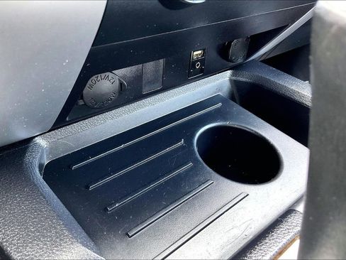 Used 2016 Toyota Tundra Limited RWD image 25