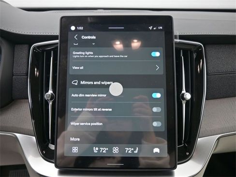 New 2026 Volvo XC90 T8 Ultra w/ Protection Package Premier image 17