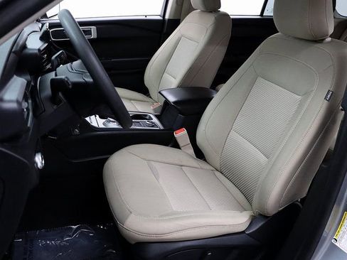 Used 2023 Ford Explorer 4WD image 9