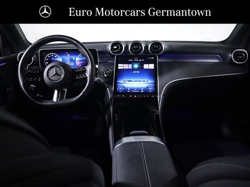Used 2026 Mercedes-Benz GLC 300 4MATIC image 44