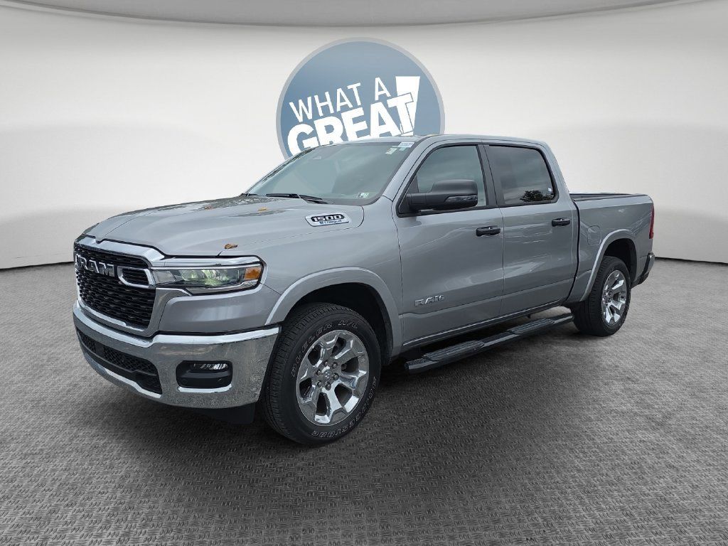 Used 2025 RAM 1500 Big Horn AWD/4WD image 8
