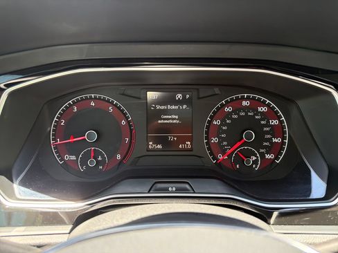 Used 2019 Volkswagen Jetta SE w/ Cold Weather Package FWD image 18