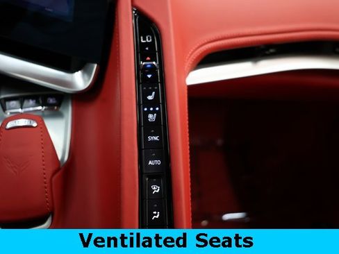 Used 2025 Chevrolet Corvette Z06 image 34