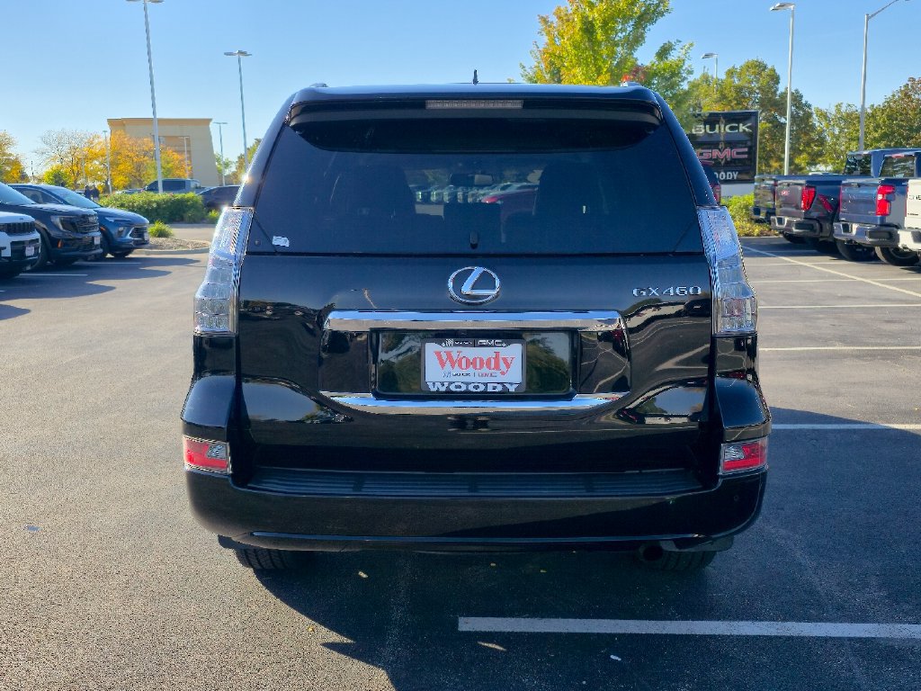 Used 2018 Lexus GX 460 Premium w/ Premium Package AWD/4WD image 9