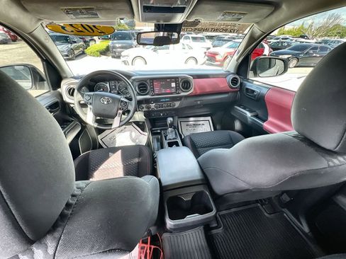 Used 2023 Toyota Tacoma SR5 w/ SX Package AWD/4WD image 20