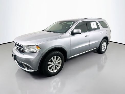 Used 2020 Dodge Durango SXT image 3