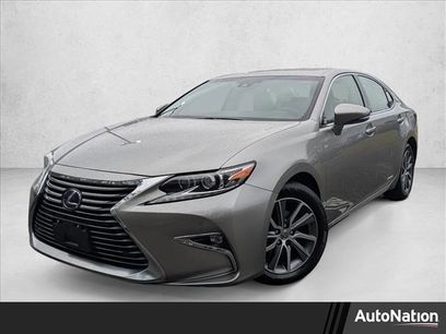 Used 2017 Lexus ES 300h