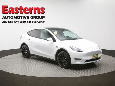 Used 2021 Tesla Model Y Long Range image 46