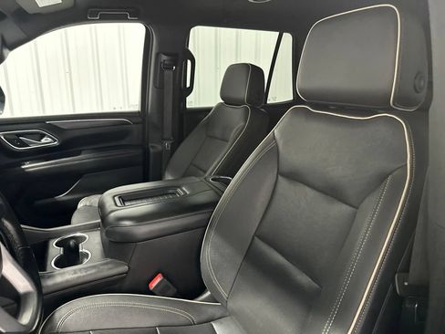 Used 2023 GMC Yukon SLT AWD/4WD image 23