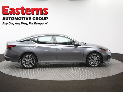 Used 2023 Nissan Altima 2.5 SL AWD/4WD image 37