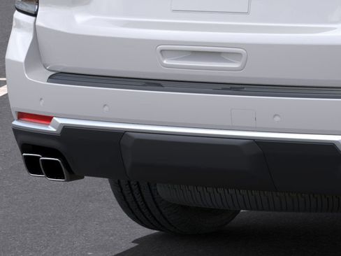 New 2025 Chevrolet Suburban High Country image 14