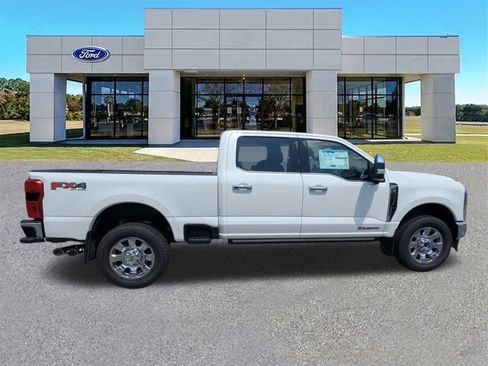 New 2025 Ford F350 King Ranch w/ Chrome Package AWD/4WD image 3