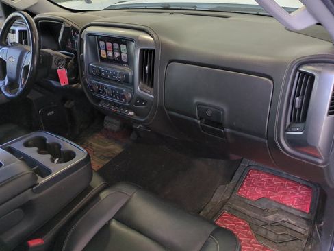 Used 2018 Chevrolet Silverado 2500 LTZ w/ Duramax Plus Package AWD/4WD image 18
