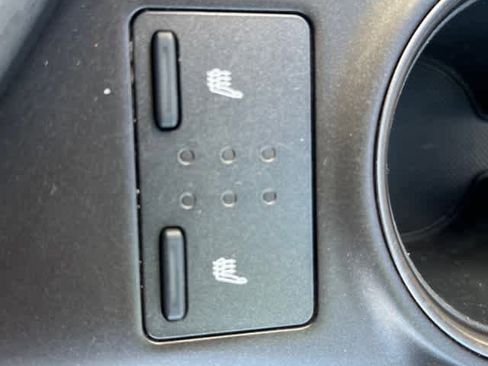 Used 2022 Toyota Camry XSE image 27