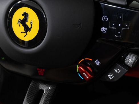 Used 2025 Ferrari 296 GTS RWD image 39