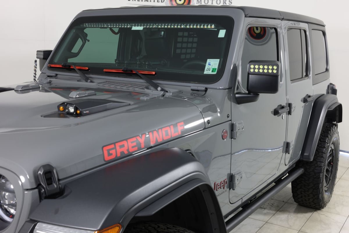 Used 2023 Jeep Wrangler Unlimited Rubicon w/ Xtreme 35 Tire Package AWD/4WD image 45