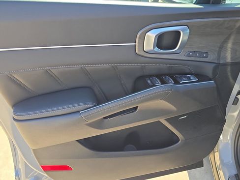 New 2026 Kia Sorento SX Prestige image 18
