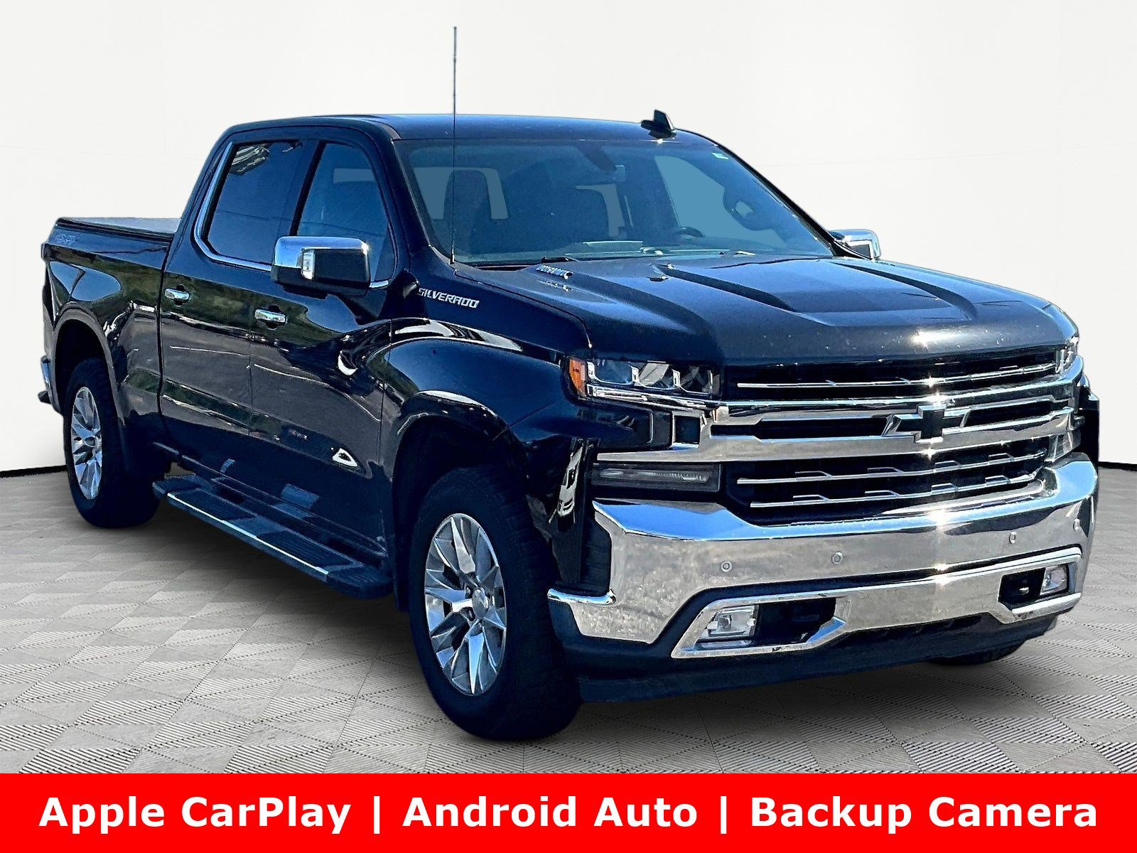 Used 2020 Chevrolet Silverado 1500 LTZ w/ LTZ Plus Package AWD/4WD image 3