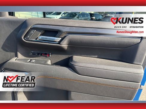 Used 2023 GMC Sierra 1500 AT4 w/ AT4 Premium Package image 46